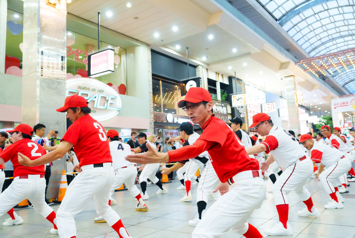 第60回松山野球拳おどり企業連の部優勝、いよてつグループ連